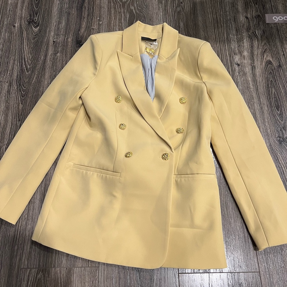 Vici Double-Breasted Blazer in Soft Yellow